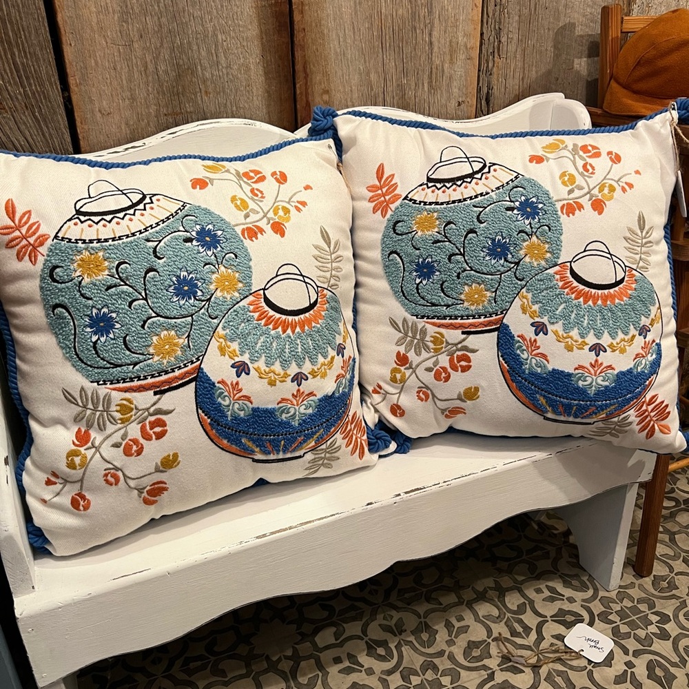 Lantern pillows!